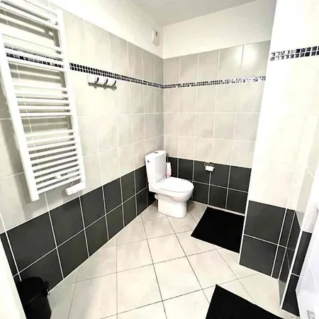Charming Flat With Sunny Balcony Port De * Nice
